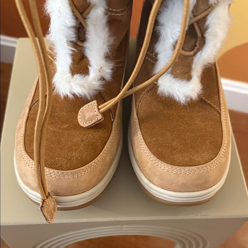 Sperry Brown Suede Winter Boots - Picture 4 of 6